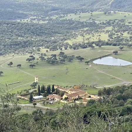La Alcolehuela En Parque Natural De Despenaperros * Santa Elena